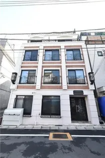 東京都新宿区南元町【マンション】の外観