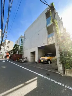 DUOI(デュオワン)【1階】の外観
