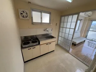 スプルース【3階】の地図