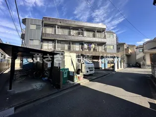 カリフォルニアリバー【1階】の外観