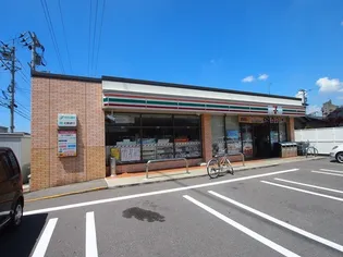 アゼル【2階】の周辺