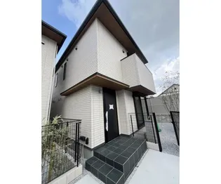 東京都新宿区市谷山伏町【一戸建】の外観