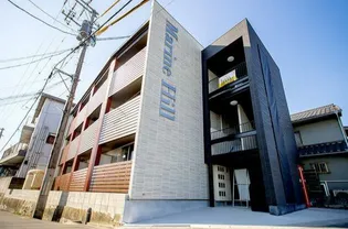 広島県福山市港町2【アパート】の外観