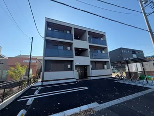 アニヴェルセル【1階】の外観