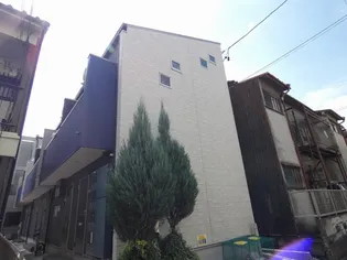 コンフォート本陣の外観