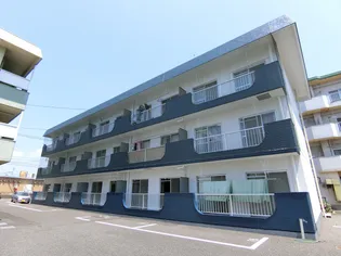 鈴木グリーンハイツ【3階】の外観