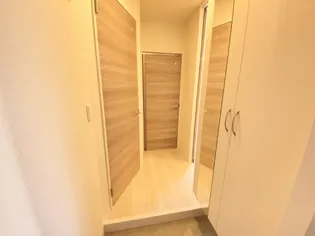 ル カリーナ【1階】の玄関