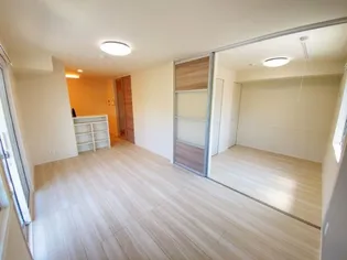 ル カリーナ【1階】の居間