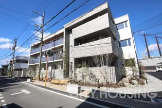 プレミアス【1階】の外観