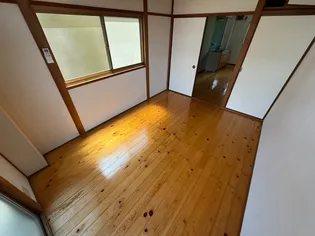 サニーコート春日【1階】の内装
