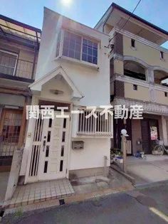 大阪府大東市津の辺町【一戸建】の外観