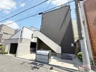 Loft MD【2階】の外観