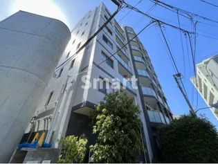 東京都中野区松が丘2【マンション】の外観