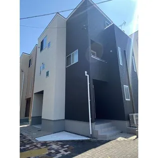 愛知県名古屋市北区芳野3【一戸建】の外観