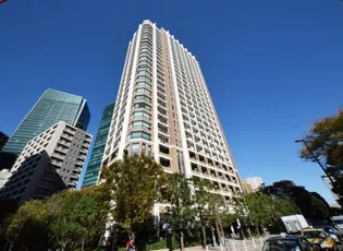 パークコート六本木ヒルトップ【6階】の外観