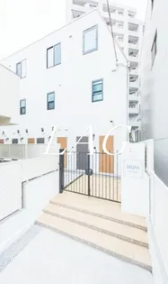 ミハス学芸大学の外観