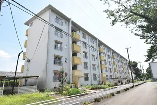 UR江南【3階】の外観