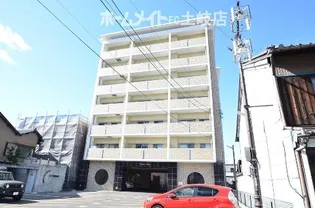 ラピーヌアネックスの画像