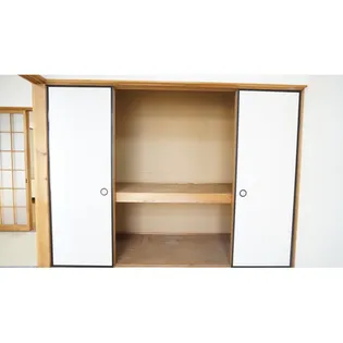 NSプレイス【2階】の内装