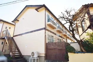 ペガサス西棟【1階】の外観