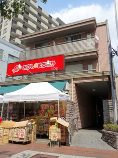 Impress【1階】の外観