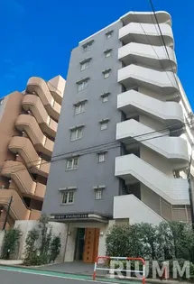 東京都新宿区西五軒町【マンション】の外観