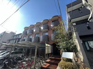 アイリス衣笠【2階】の外観