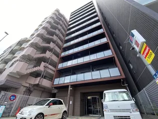 東京都板橋区中丸町【マンション】の外観