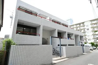 ニューハイツ切り通し【3階】の外観