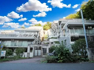 ルイシャトレ百草園ヒルズの画像