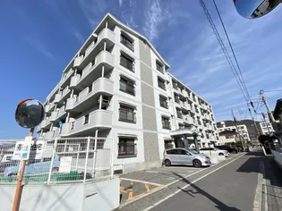 シャンテーヌ【3階】の外観