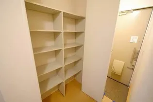 コリーヌ和【1階】の玄関