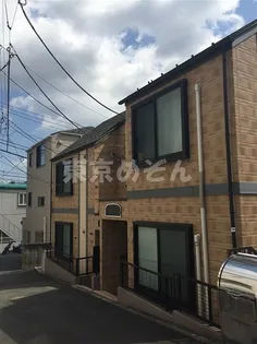 東京都新宿区中落合1【アパート】の外観