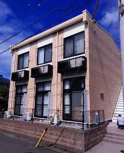 レオパレス氷川【1階】の外観