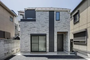東京都新宿区原町2【一戸建】の外観