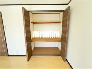 プレジール伊倉B【2階】の内装