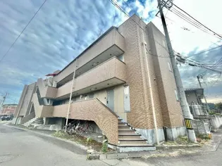 マンションマムリン【3階】の外観