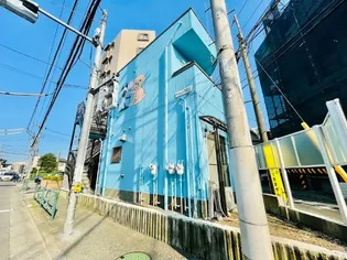 サイレンス国立【2階】の外観