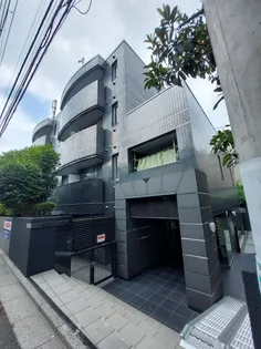 プレステージ駒場【2階】の外観