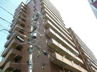 フラットフォーレスト【7階】の外観