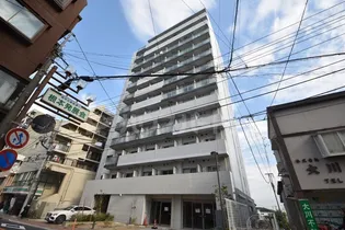 千葉県市川市市川3【マンション】の外観