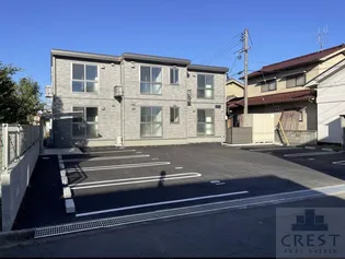 メゾン・ヴォワル【1階】の外観