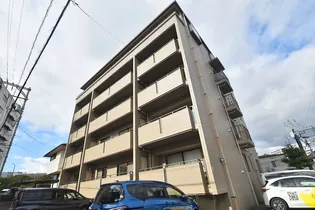 広島県広島市東区牛田本町5【マンション】の外観