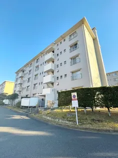 さつきが丘西住宅15号棟の画像