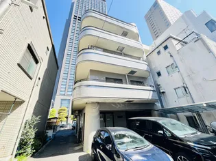 東京都港区芝3【マンション】の外観