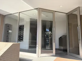 東京都世田谷区駒沢2【マンション】の外観