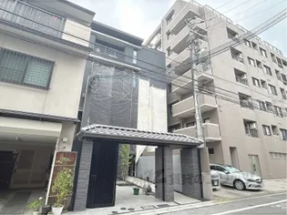 GRANLUXE御所南【3階】の外観
