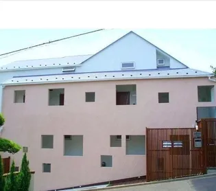 神奈川県横浜市保土ヶ谷区峰岡町2【アパート】の外観