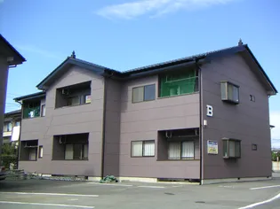 ラ・ファミールB【1階】の外観