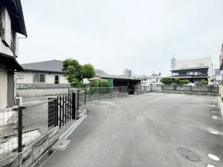 サン ガーデン【2階】の地図